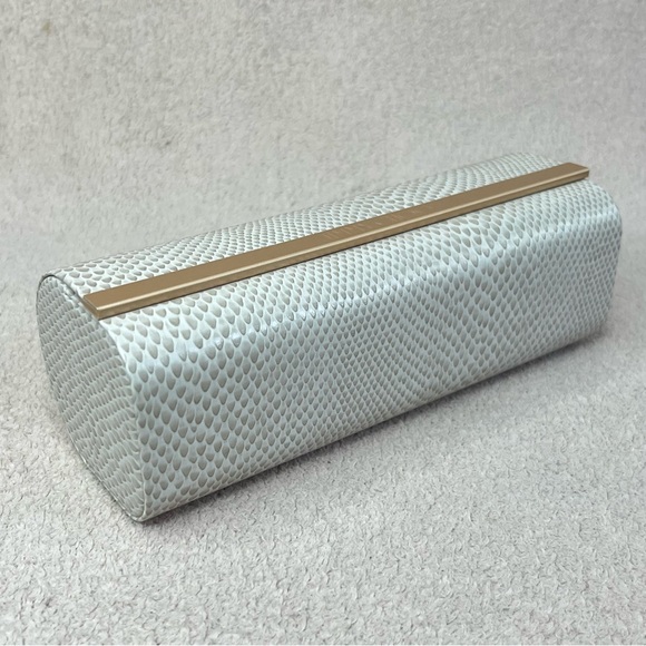 Jimmy Choo Magnetic Snap Snakeskin Pattern Sunglasses Hard Case Ivory/Gold Women - Picture 8 of 11